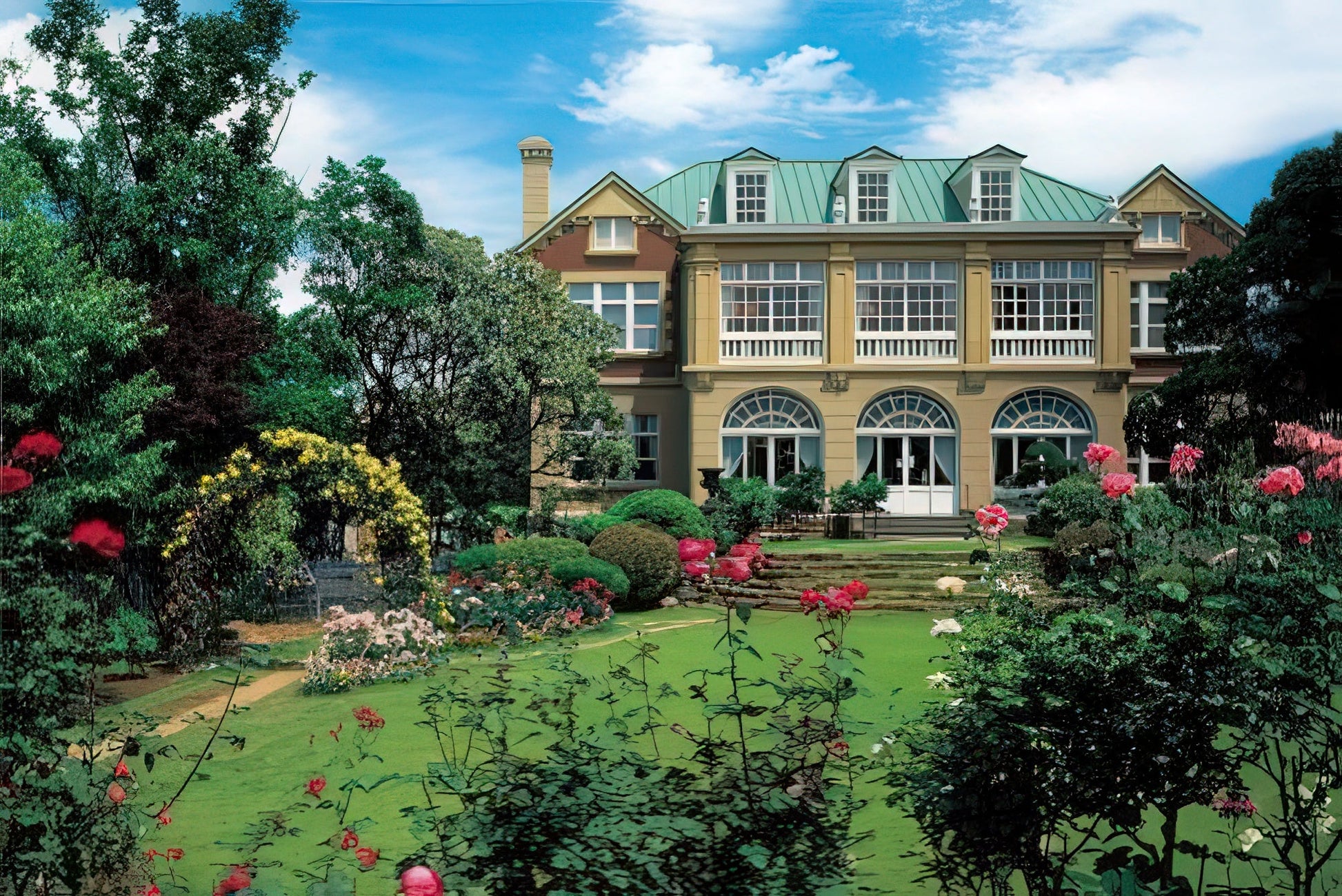 appleone-1000-622-hatoyama-hall-1000-pieces-jigsaw-puzzle